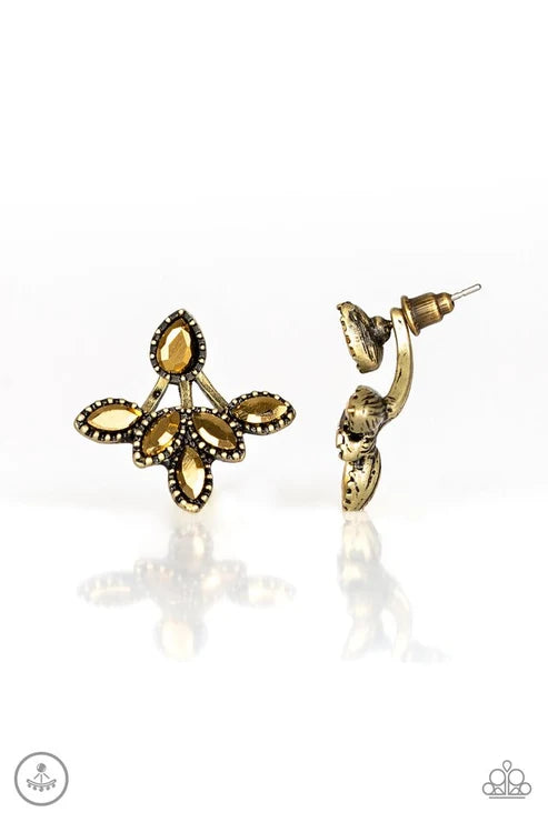 Paparazzi ♥ A Force To BEAM Reckoned With - Brass ♥ Post Earrings