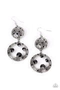 Paparazzi ♥ Eastern Entrada - Black ♥ Earrings