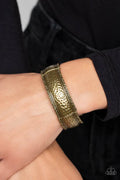 Paparazzi ♥ Textile Tenor - Brass ♥ Bracelet