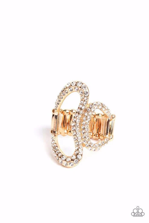 Paparazzi ♥ Gap Year - Gold ♥ Ring