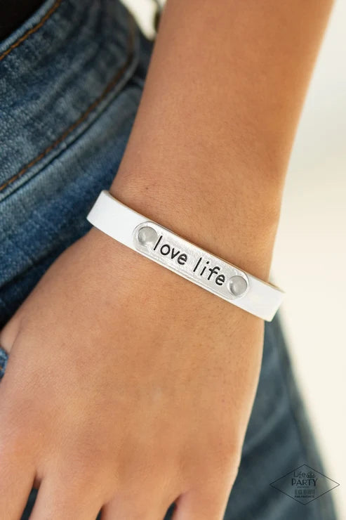 Paparazzi ♥ Love Life - White ♥ Bracelet