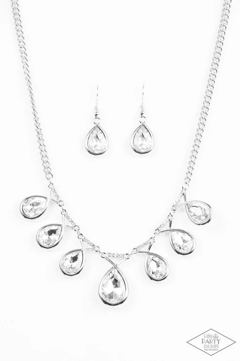 Paparazzi ♥ Love At FIERCE Sight - White ♥ Necklace