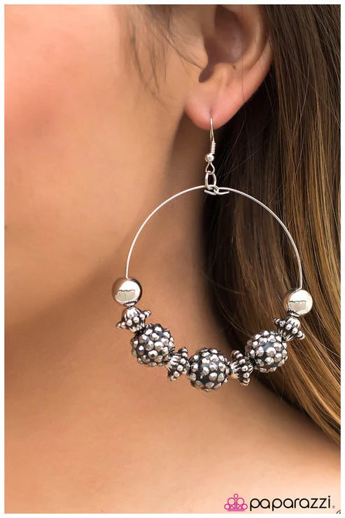 Paparazzi ♥ I Can Take a Compliment (Silver) - Silver ♥ Earrings