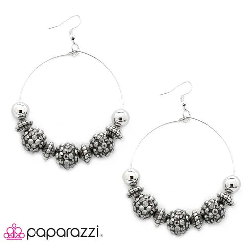 Paparazzi ♥ I Can Take a Compliment (Silver) - Silver ♥ Earrings