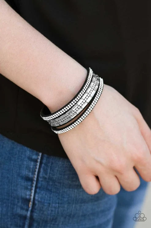Paparazzi ♥ Rhinestone Rock Star - Black ♥ Bracelet