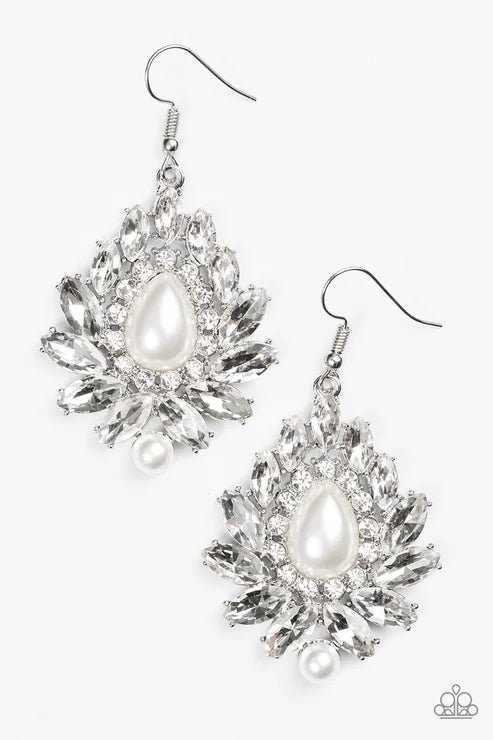 Paparazzi ♥ Trophy Trove - White ♥ Earrings