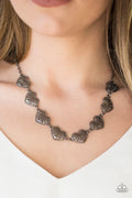 Paparazzi ♥ Easy To Adore - Black ♥ Necklace