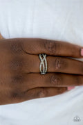 Paparazzi ♥ CACHE Advance - Silver ♥ Ring