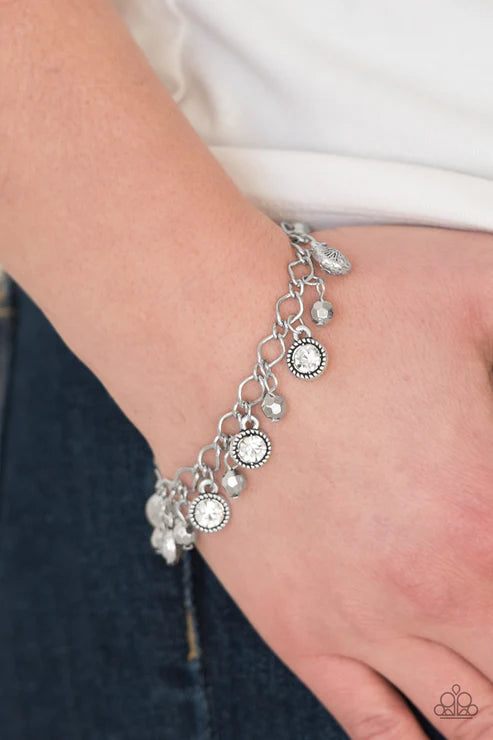 Paparazzi ♥ Stratosphere Shimmer - White ♥ Bracelet