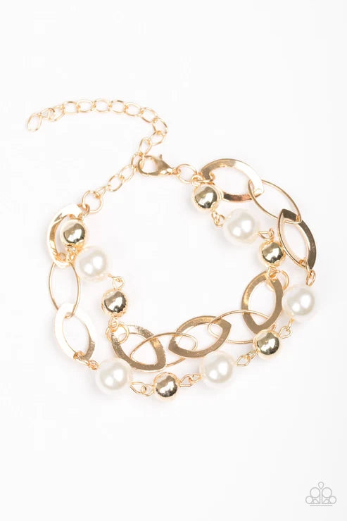 Paparazzi ♥ Winner Glimmer - Gold ♥ Bracelet
