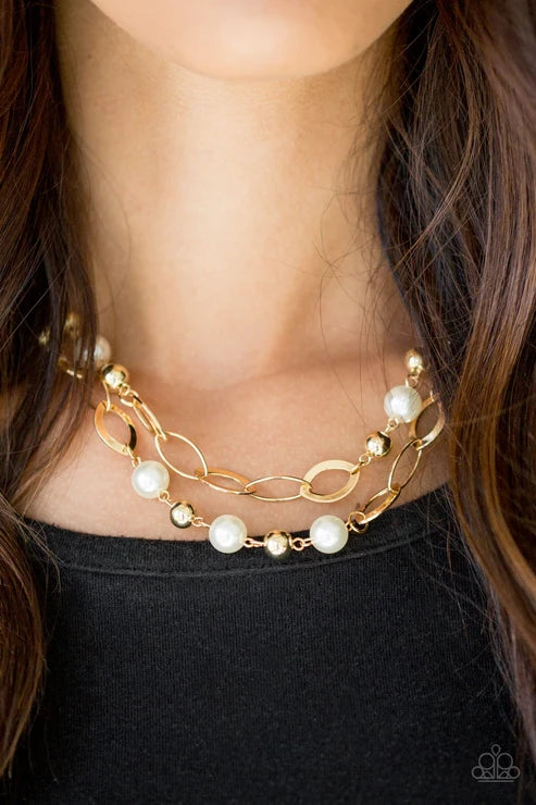 Paparazzi ♥ GLIMMER Takes All - Gold ♥ Necklace