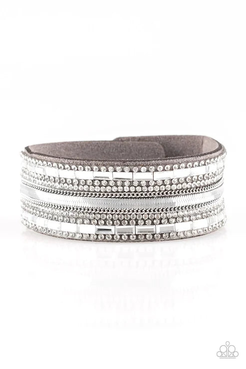 Paparazzi ♥ Teasingly Tomboy - Silver ♥ Bracelet