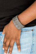 Paparazzi ♥ Metal Mecca - Black ♥ Bracelet