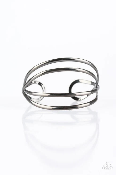 Paparazzi ♥ Take A CATWALK - Black ♥ Bracelet