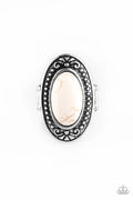 Paparazzi ♥ Mesa Meadows - White ♥ Ring