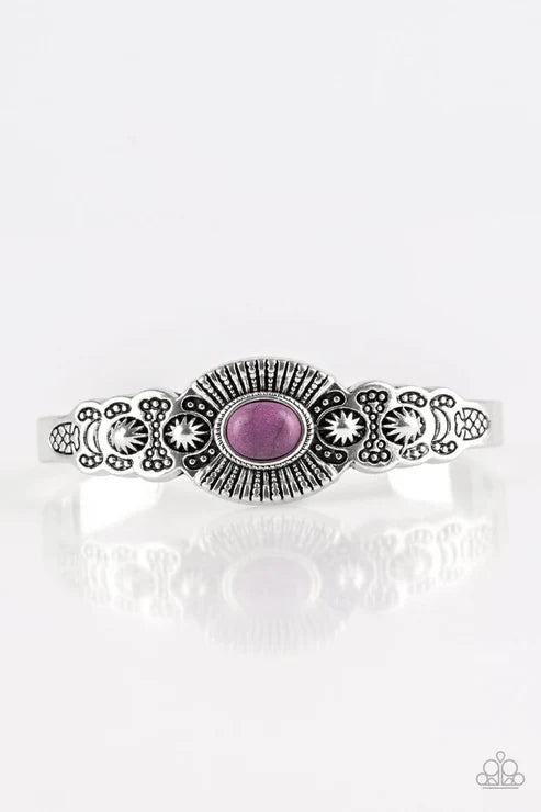 Paparazzi ♥ Wide Open Mesas - Purple ♥ Bracelet