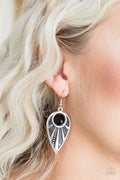 Paparazzi ♥ Take A WALKABOUT - Black ♥ Earrings