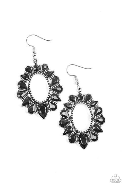 Paparazzi ♥ Fashionista Flavor - Black ♥ Earrings
