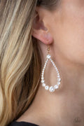 Paparazzi ♥ Token Twinkle - Gold ♥ Earrings