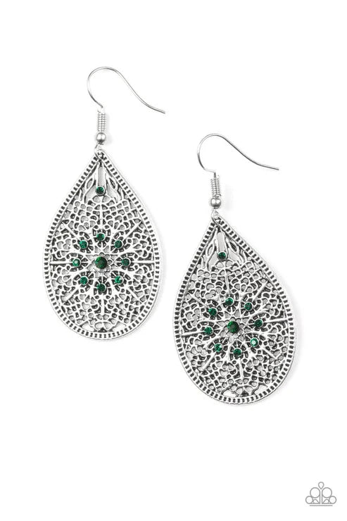 Paparazzi ♥ Dinner Party Posh - Green ♥ Earrings