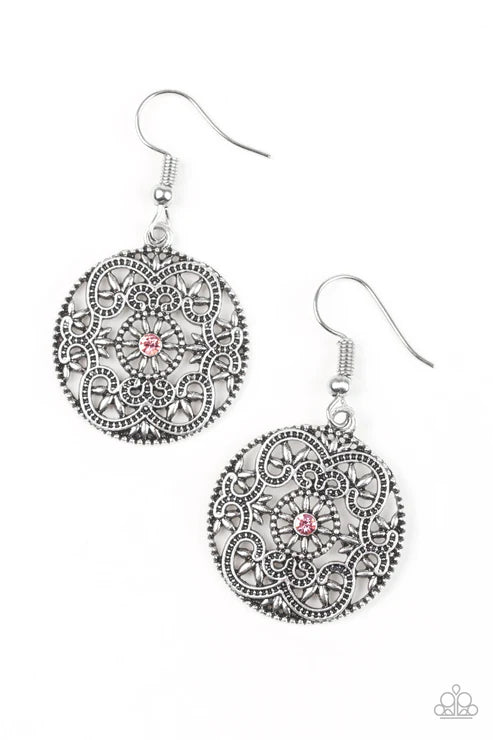 Paparazzi ♥ Rochester Royale - Pink ♥ Earrings