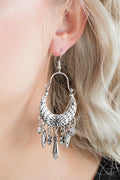 Paparazzi ♥ Nature Escape - Silver ♥ Earrings