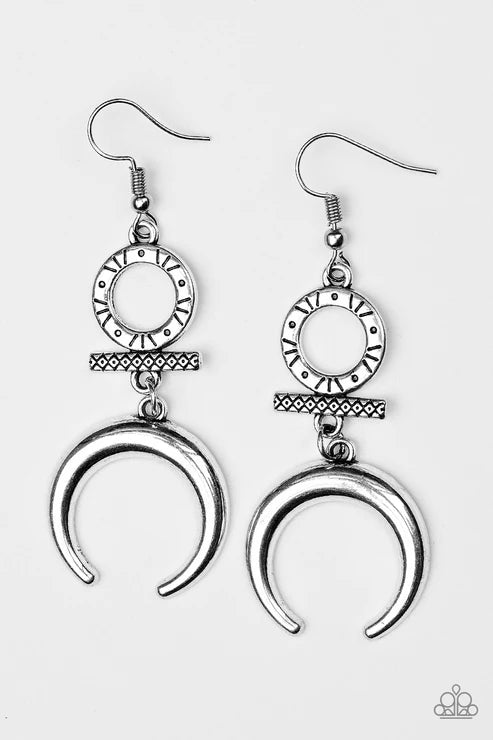 Paparazzi ♥ Majestically Moon Child - Silver ♥ Earrings