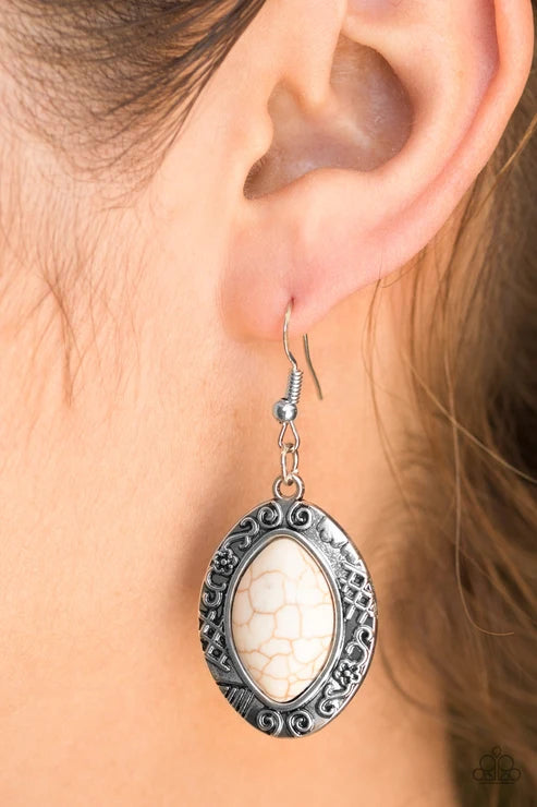 Paparazzi ♥ Desert Harvest - White ♥ Earrings