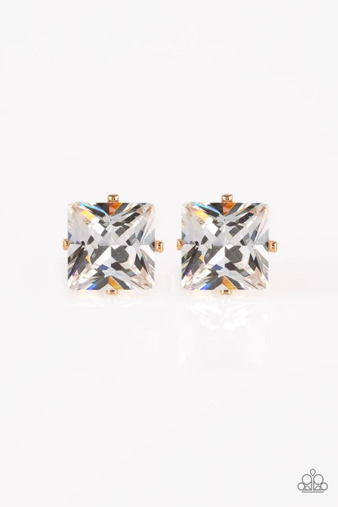 Paparazzi ♥ Prima Donna Drama ♥ Post Earrings