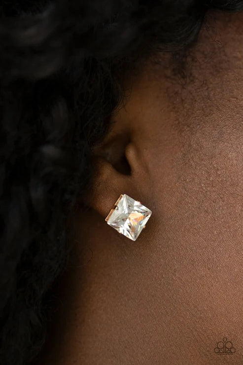 Paparazzi ♥ Prima Donna Drama ♥ Post Earrings