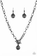 Paparazzi ♥ Sorority Sisters - Black ♥ Necklace