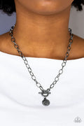 Paparazzi ♥ Sorority Sisters - Black ♥ Necklace