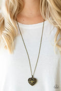 Paparazzi ♥ Casanova Charm - Green ♥ Necklace