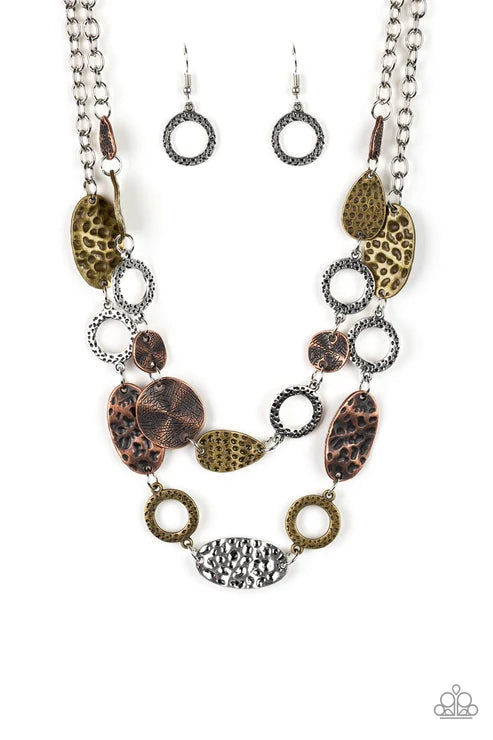 Paparazzi ♥ Trippin On Texture - Multi ♥ Necklace