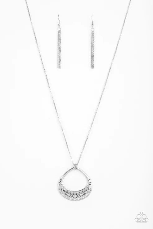 Paparazzi ♥ Prehistoric Drama - Silver ♥ Necklace
