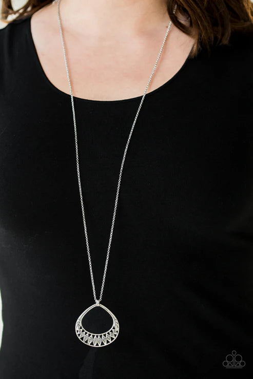 Paparazzi ♥ Prehistoric Drama - Silver ♥ Necklace