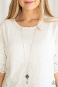 Paparazzi ♥ Got It On Lock - Silver ♥ Necklace