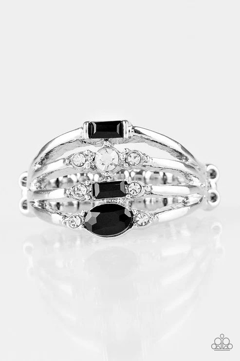 Paparazzi ♥ Not So Novice - Black ♥ Ring