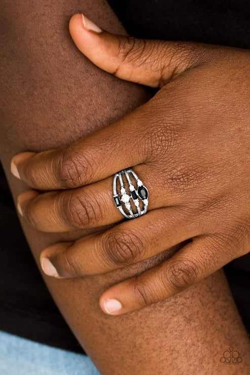 Paparazzi ♥ Not So Novice - Black ♥ Ring