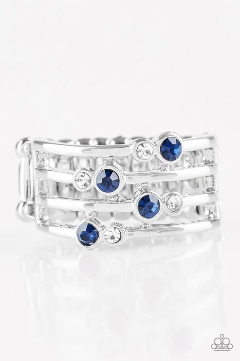 Paparazzi ♥ Sparkle Showdown - Blue ♥ Ring