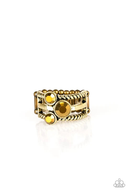 Paparazzi ♥ Head In The Stars - Brass ♥ Ring