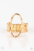 Paparazzi ♥ Center Chic - Gold ♥ Ring