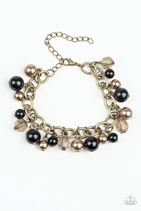 Paparazzi ♥ Grit and Glamour - Black ♥ Bracelet