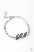 Paparazzi ♥ Pretty Priceless - Silver ♥ Bracelet