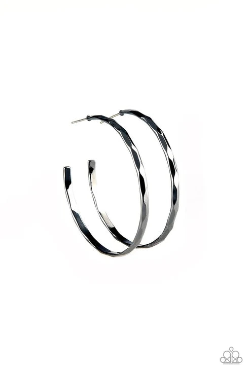Paparazzi ♥ Geo Edge - Black ♥ Earrings