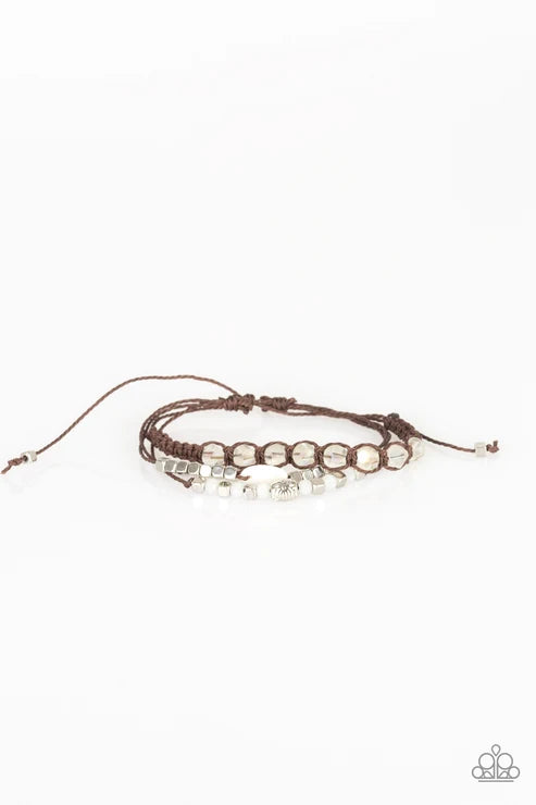 Paparazzi ♥ Trendy Tourist - White ♥ Bracelet