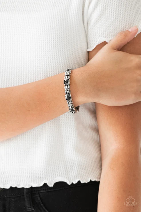 Paparazzi ♥ Metro Marvelous - Black ♥ Bracelet