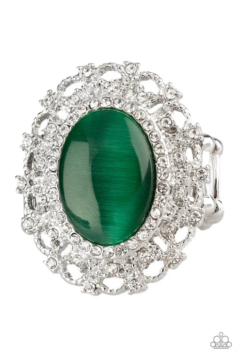 Paparazzi ♥ BAROQUE The Spell - Green ♥ Ring