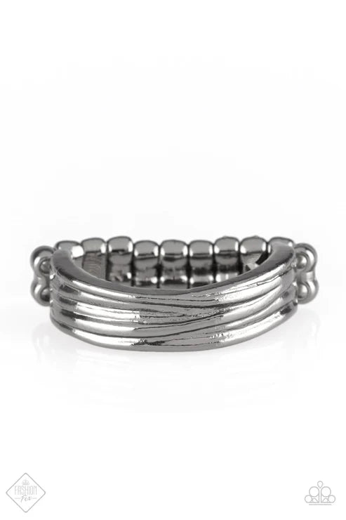 Paparazzi ♥ Fine Lines - Black ♥ Ring