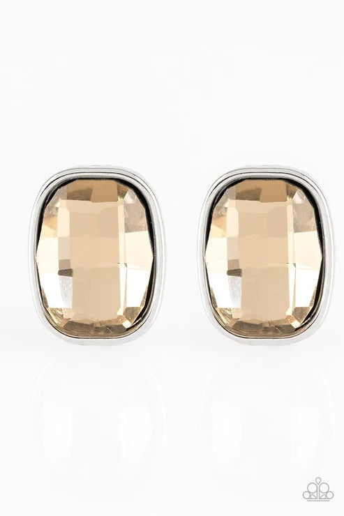 Paparazzi ♥ Incredibly Iconic - Brown ♥ Post Earrings